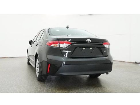 New 2026 Toyota Corolla LE FWD image 29