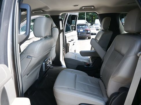 Used 2020 Ford Expedition XLT AWD/4WD image 23