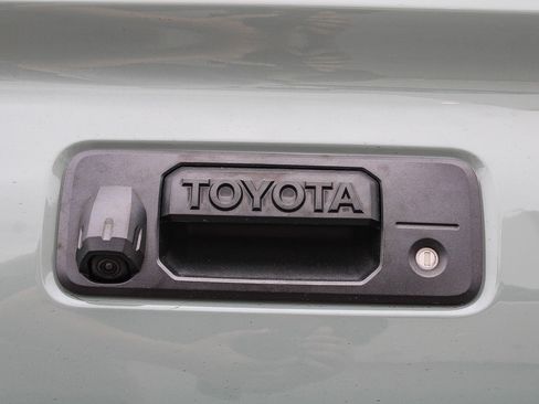 Used 2023 Toyota Tacoma TRD Sport w/ Black Out Package (TMS) RWD image 18