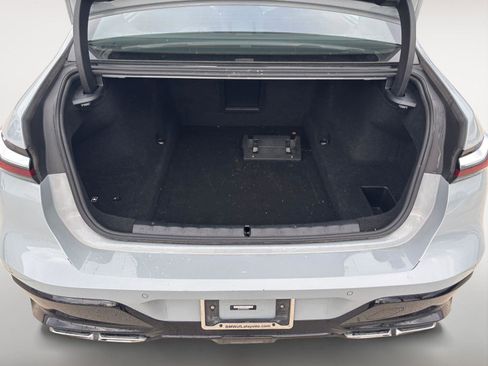 Certified 2023 BMW 760i xDrive image 16