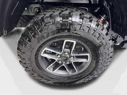 Used 2025 Jeep Gladiator Mojave w/ Safety Group image 81