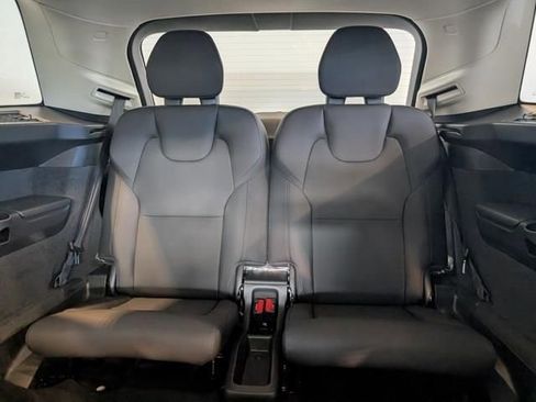 New 2026 Volvo XC90 B6 Plus w/ Protection Package Premier AWD/4WD image 28