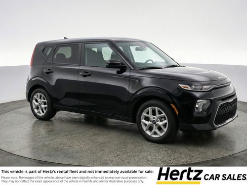 Used 2025 Kia Soul LX w/ LX Technology Package FWD image 1