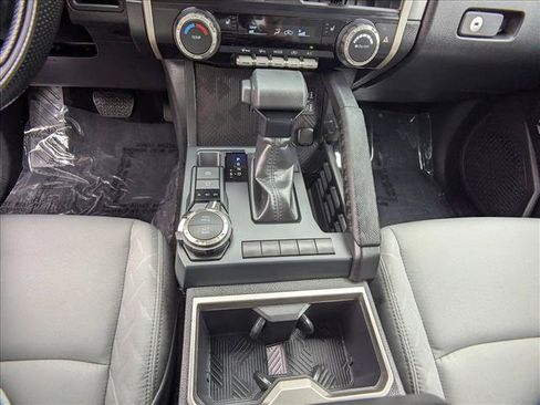 Used 2025 Toyota Tacoma SR5 AWD/4WD image 14