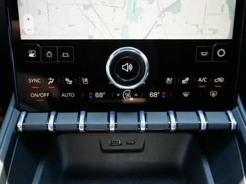 New 2026 GMC Terrain AT4 w/ Convenience Package III AWD/4WD image 8