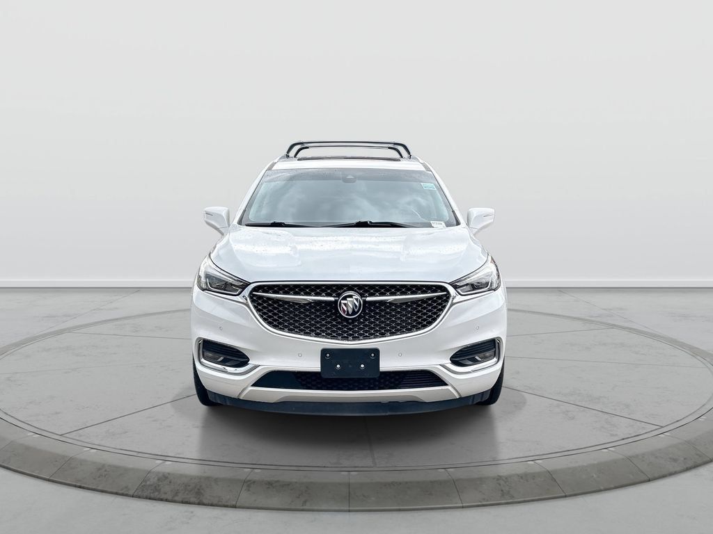 Used 2020 Buick Enclave Avenir w/ Avenir Technology Package FWD image 3