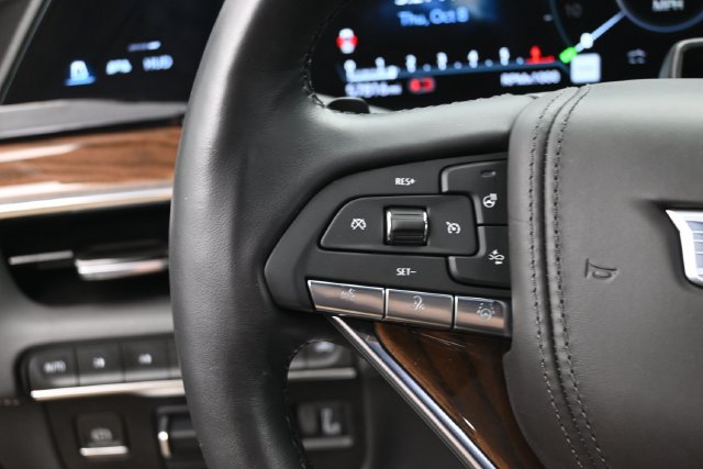 Certified 2024 Cadillac Escalade Sport Platinum w/ LPO, ONYX Package AWD/4WD image 57