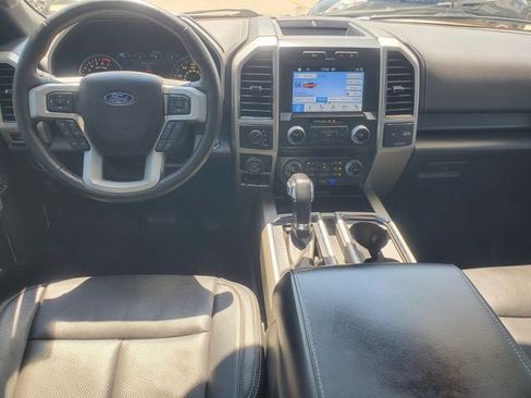 Used 2019 Ford F150 Lariat w/ Equipment Group 502A Luxury AWD/4WD image 24