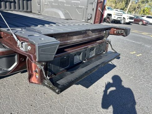 Certified 2024 GMC Sierra 3500 Denali Ultimate image 17