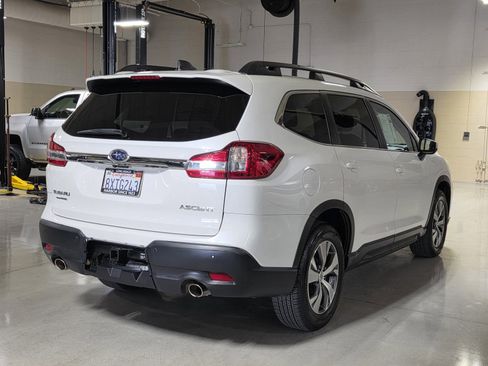 Used 2021 Subaru Ascent Premium w/ Convenience Package image 7