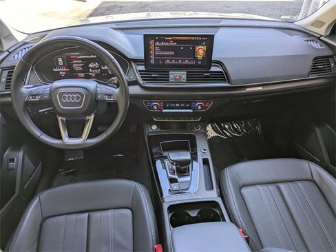 Used 2023 Audi Q5 2.0T Premium Plus w/ Premium Plus Package image 4
