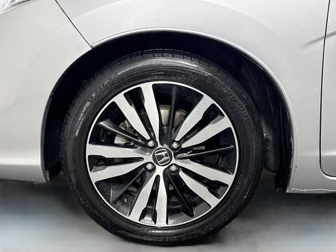 Used 2018 Honda Fit EX image 33