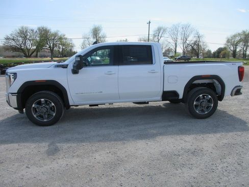 New 2026 GMC Sierra 3500 SLE w/ SLE Value Package AWD/4WD image 10