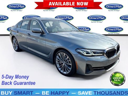 Used 2022 BMW 530i RWD image 1