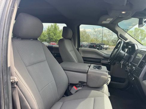 Used 2019 Ford F150 XLT w/ Equipment Group 302A Luxury AWD/4WD image 16