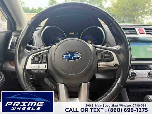 Used 2015 Subaru Outback 2.5i Limited AWD/4WD image 21