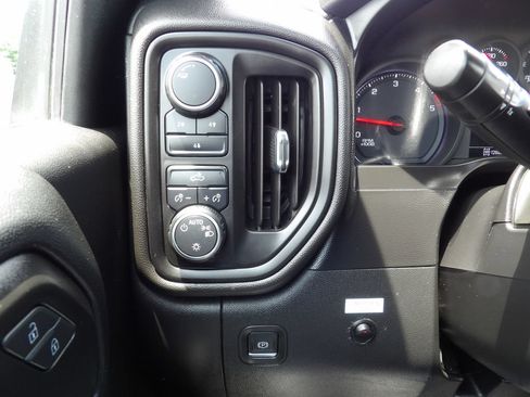 Used 2020 Chevrolet Silverado 3500 W/T w/ WT Fleet Convenience Package AWD/4WD image 31
