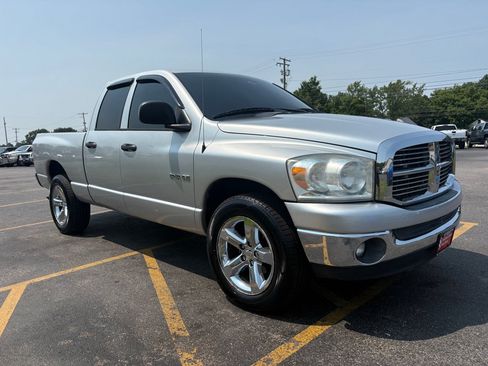 Used 2008 Dodge Ram 1500 Truck SLT w/ Trailer Tow Group AWD/4WD image 4
