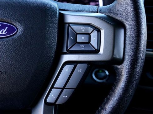 Used 2019 Ford Expedition XLT w/ Equipment Group 202A image 13