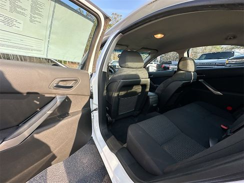 Used 2009 Pontiac G6 Sedan w/ Sport Package 2 image 17