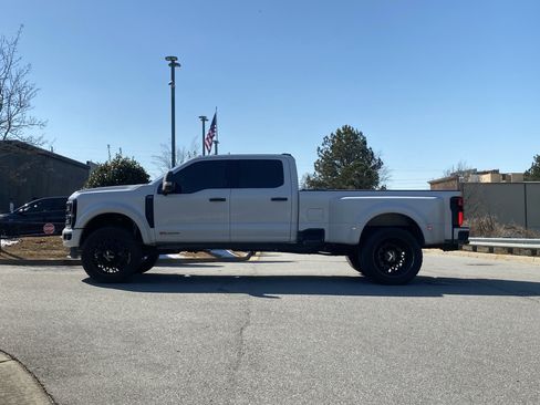 Used 2024 Ford F450 Limited w/ FX4 Off-Road Package image 14