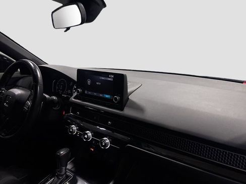 Used 2023 Honda Civic Sport image 26