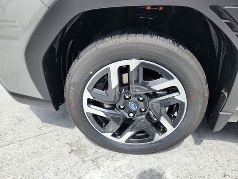 New 2025 Subaru Forester Premium image 9