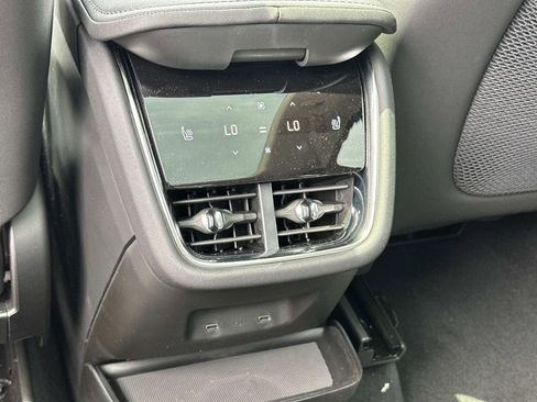 New 2026 Volvo EX90 Plus AWD/4WD image 10
