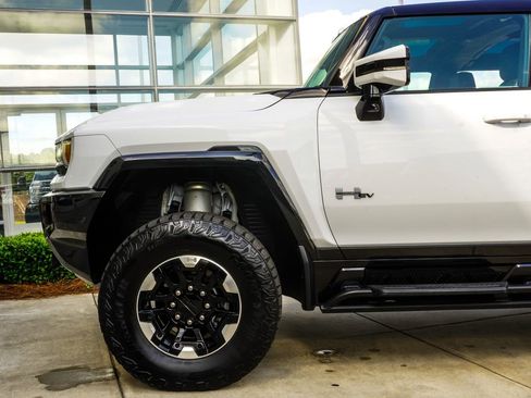 Used 2023 GMC Hummer EV Edition 1 AWD/4WD image 3