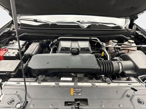 Used 2025 Chevrolet Colorado ZR2 AWD/4WD image 25