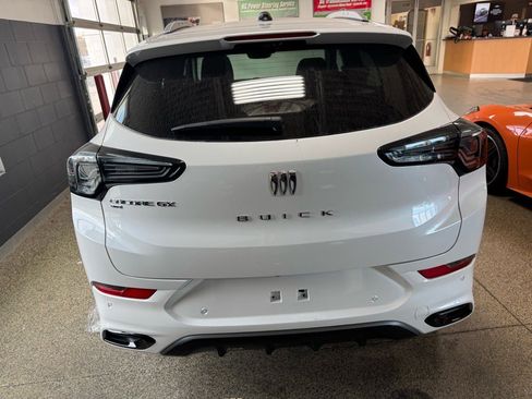 New 2026 Buick Encore GX Avenir image 5