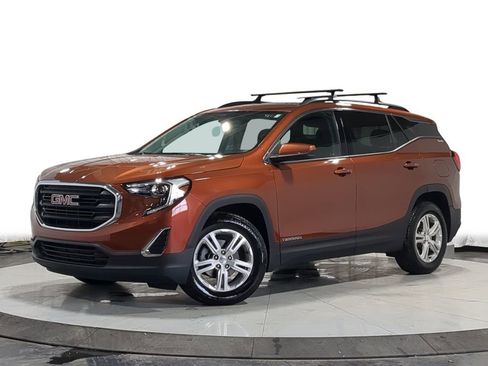 Used 2019 GMC Terrain SLE w/ Driver Convenience Package FWD image 1