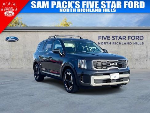 Used 2025 Kia Telluride S AWD/4WD image 1