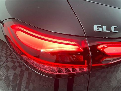 Certified 2023 Mercedes-Benz GLC 300 4MATIC image 25