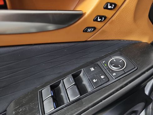Used 2023 Lexus IS 300 w/ Premium Package RWD image 25