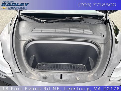 Used 2025 Tesla Model Y Long Range AWD/4WD image 10