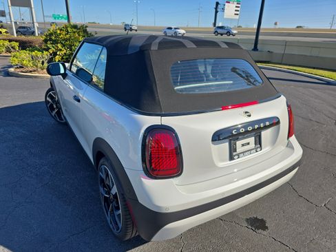 New 2026 MINI Cooper S image 24