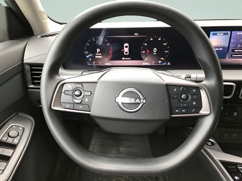 Used 2026 Nissan Sentra SV w/ Floor Mat Package FWD image 18