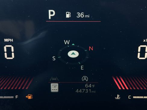 Certified 2024 Kia Sorento S image 30