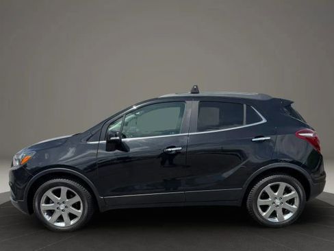 Used 2018 Buick Encore Premium w/ Experience Buick Package AWD/4WD image 2