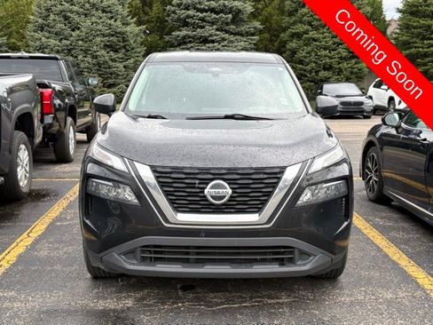 Used 2021 Nissan Rogue S AWD/4WD image 2