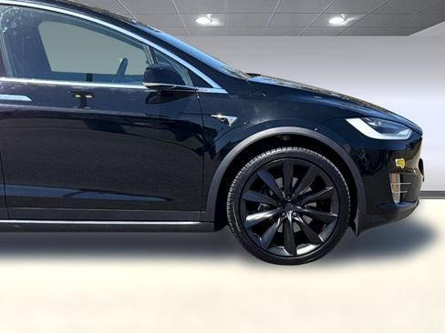 Used 2021 Tesla Model X Long Range AWD/4WD image 33