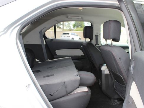 Used 2015 Chevrolet Equinox LT w/ Driver Convenience Package image 9