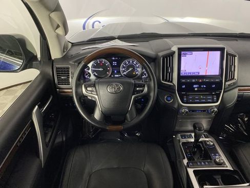 Certified 2019 Toyota Land Cruiser AWD/4WD image 20