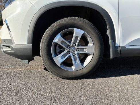 Used 2023 Honda Pilot EX-L image 24