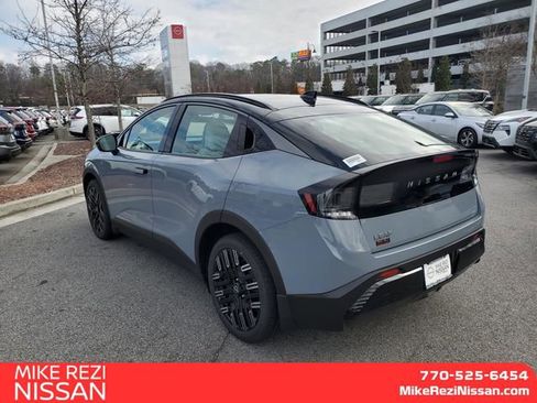 New 2026 Nissan Leaf Platinum+ w/ Cargo Package (Platinum+) image 4