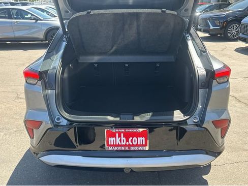 New 2026 Buick Envista Sport Touring w/ Convenience I Package FWD image 31