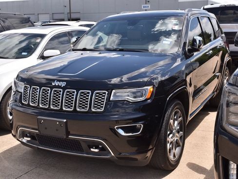 Used 2021 Jeep Grand Cherokee Overland RWD image 2