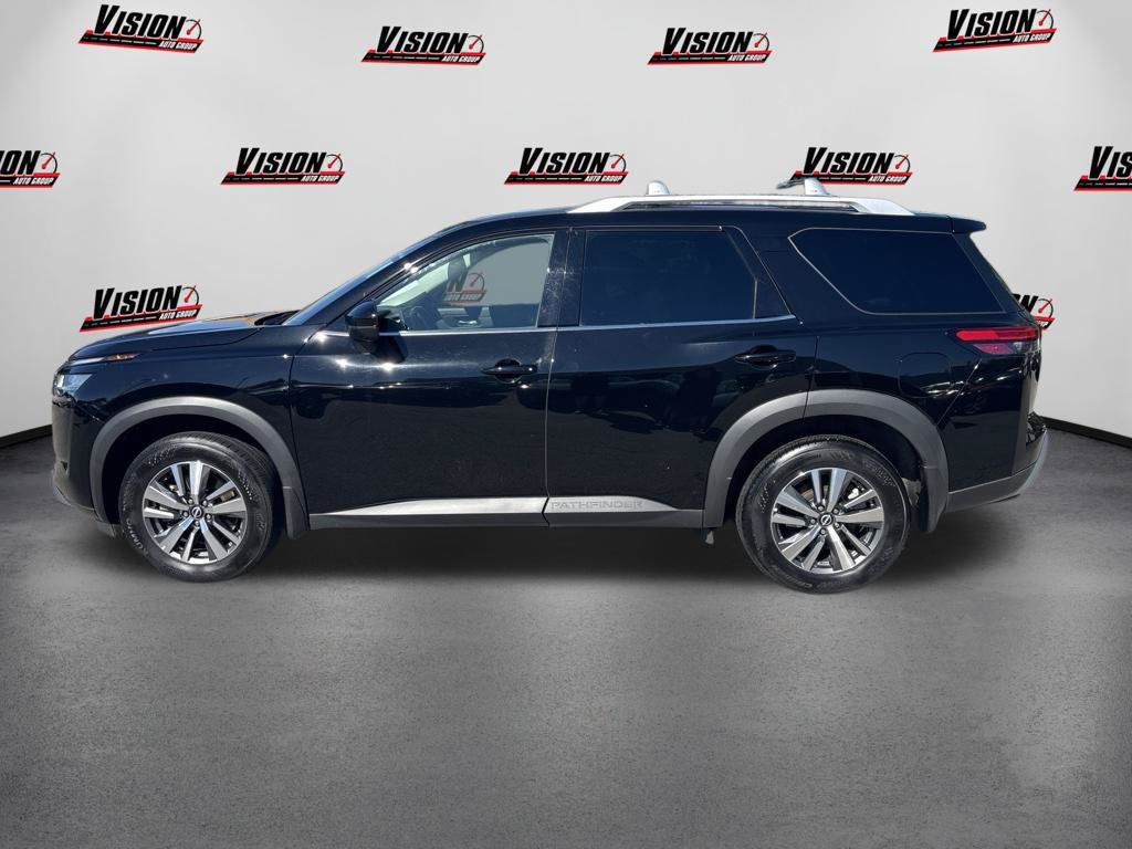 Used 2024 Nissan Pathfinder SL AWD/4WD image 8