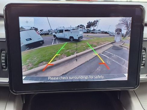 Used 2021 Ford Explorer XLT w/ Equipment Group 202A image 16